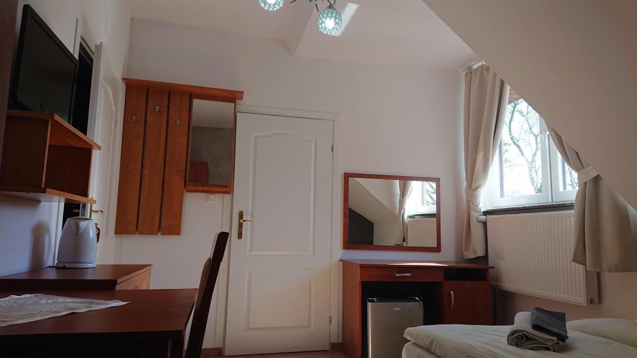 Letnia Willa Jacuzzi & Sauna Ujście-Darłowskie Buitenkant foto