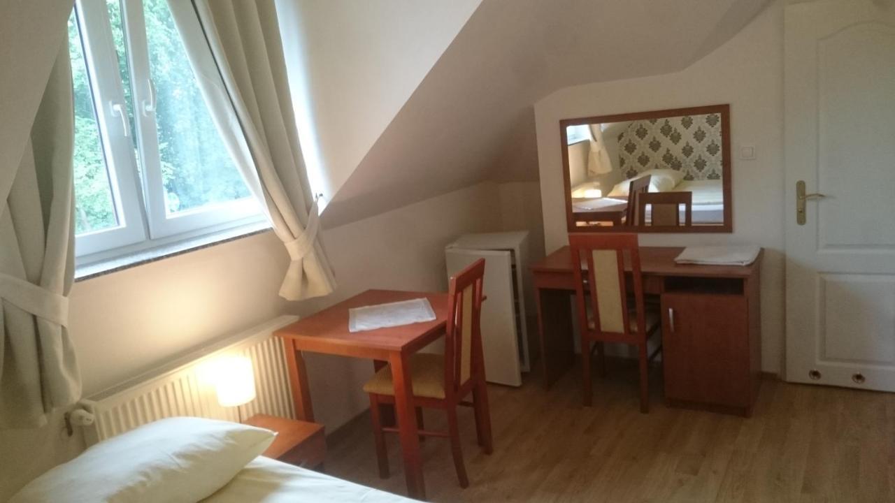 Letnia Willa Jacuzzi & Sauna Ujście-Darłowskie Buitenkant foto